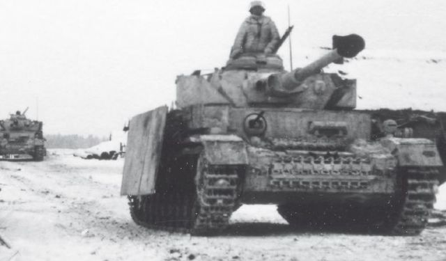 Panzers IV de la 2ª SS Das Reich en Baraque de Fraiture. 23 de Diciembre de 1944