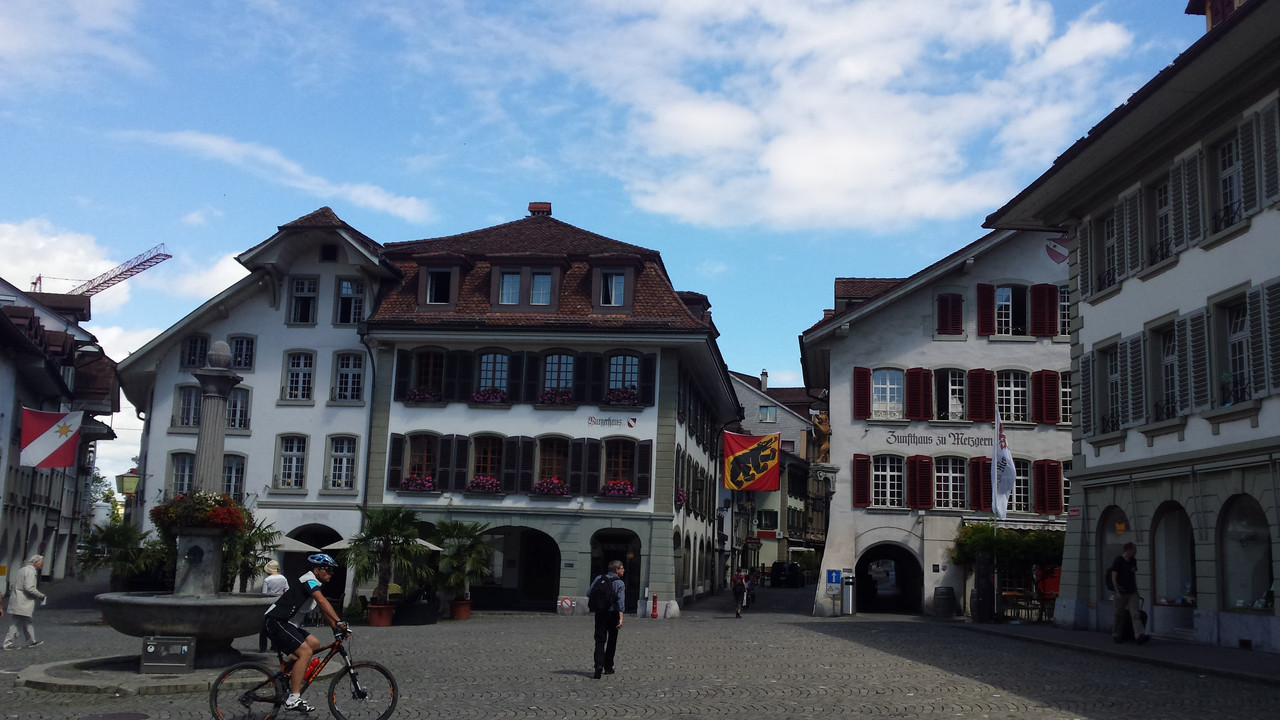 REPETIMOS SUIZA Y DESCUBRIMOS OTRAS BELLEZAS DE FRANCIA - Blogs de Suiza - THUN- LAGO DE BRIENZ- SUBIDA AL NIEDERHORN (4)