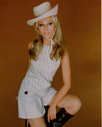 nancy_sinatra_74