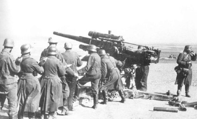 Un Flak de 88 mm en el norte de Francia. Mayo de 1940